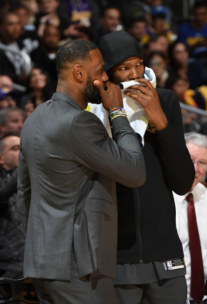 开元棋牌app-安徽安塞普曼队员展现技术，帮助球队获胜的简单介绍